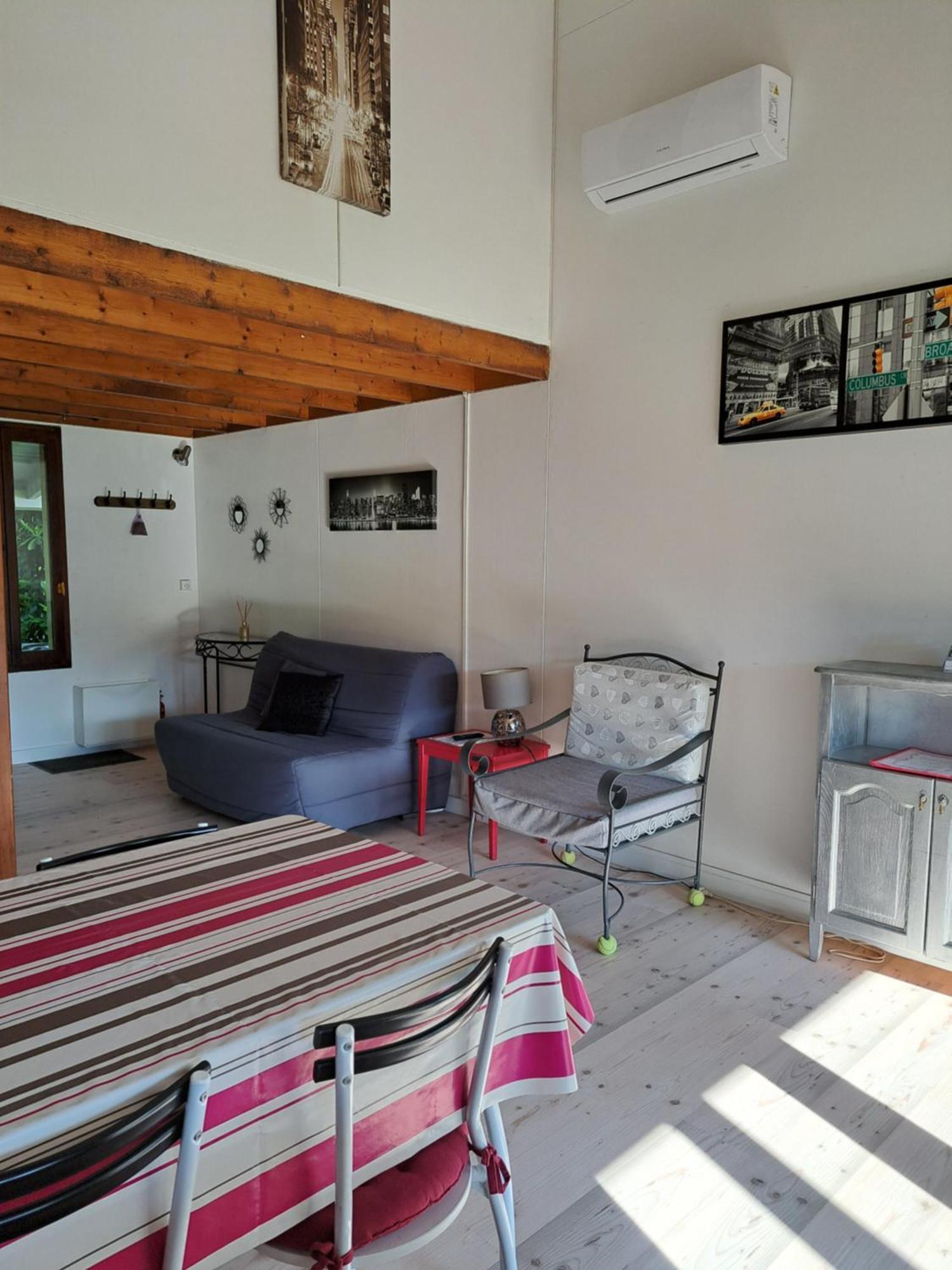 Les Petits Chassezac Villa Grospierres Ngoại thất bức ảnh